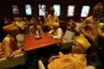 Veteran Perang Nonton Bareng di Bioskop 21