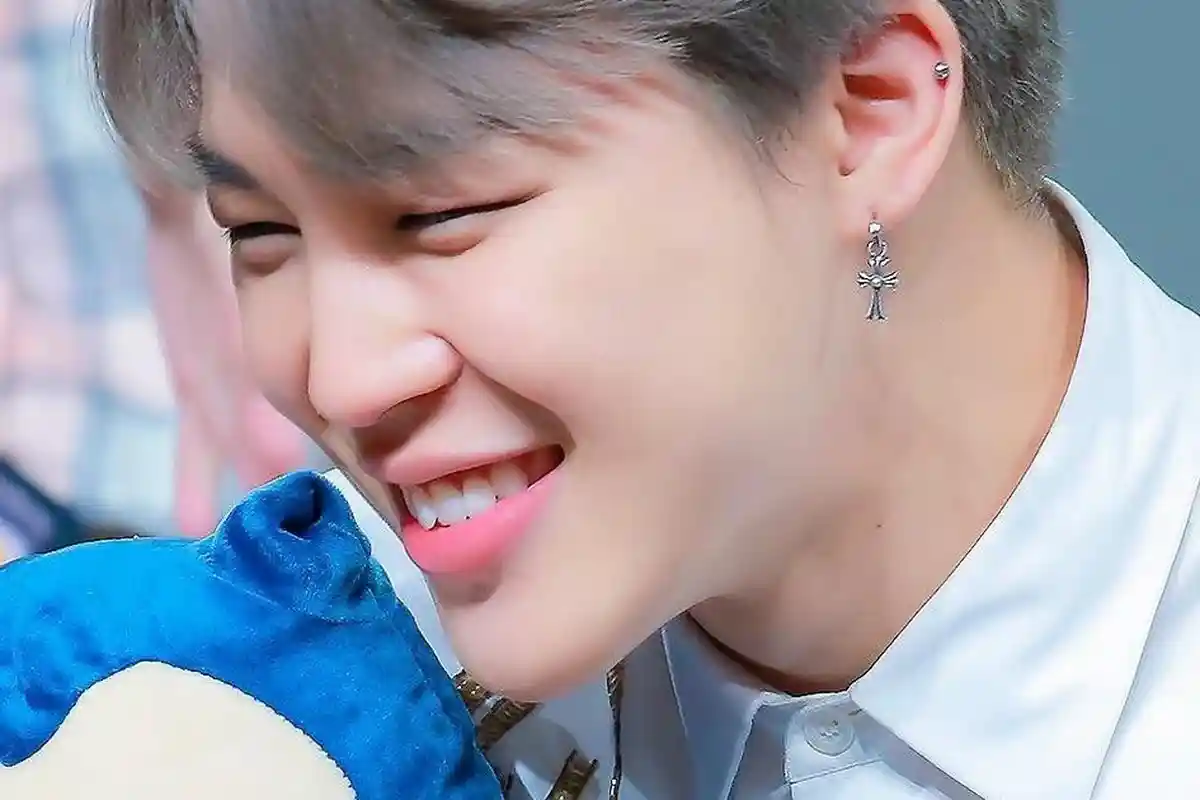 Inilah Deretan Momen Saat K-Drama Membuat Referensi Pada Jimin BTS