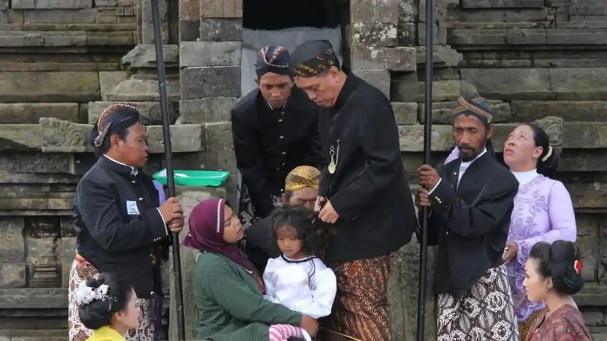 Sembilan Anak Gimbal Dieng Diruwat Agustus, Permintaannya Macam-macam