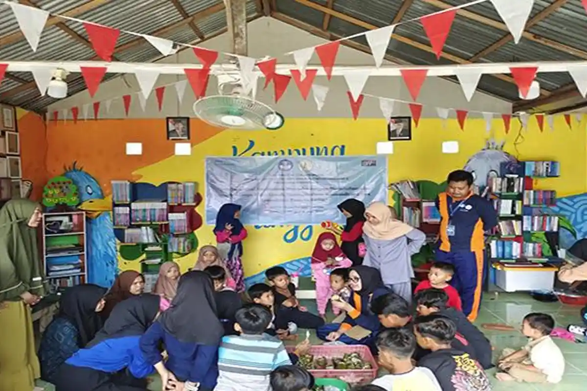 Implementasi Kurikulum Merdeka, Mahasiswa PPG Untan Ajari Manfaatkan Hasil Alam & Daur Ulang Limbah