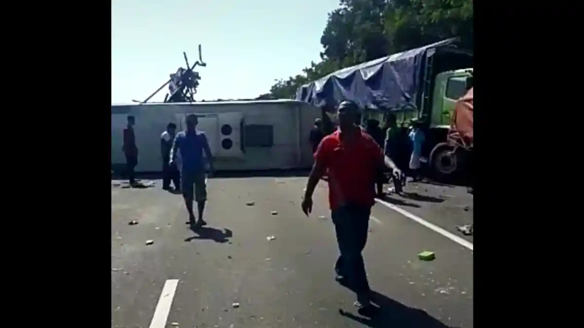 Penyebab Tabrakan Maut Tol Cipali,Kondisi Penumpang Bus Widia Akibat Kecelakaan Berakhir Mengenaskan