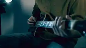 CHORD-gitar-Love-in-the-Dark.jpg