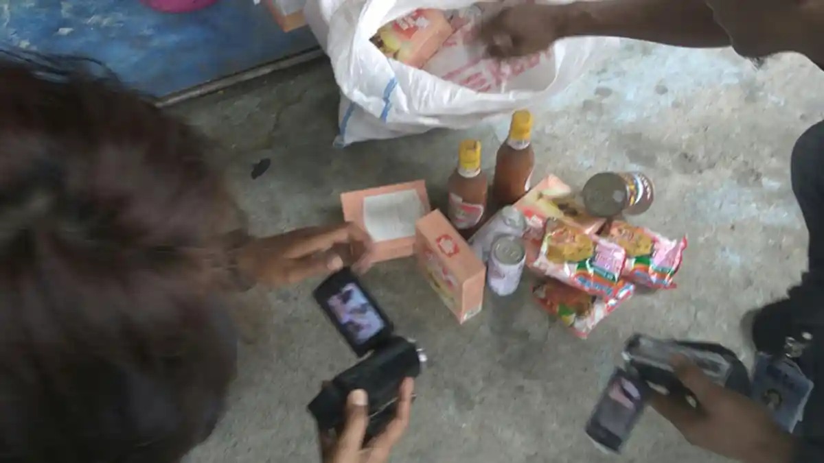Pedagang Pasar Keramat Indah Tak Bisa Mengelak Ketika Barang Disita