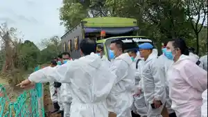 Lokasi-penangkaran-buaya-yang-pagarnya-jebol-didatangi-pihak-Kepolisian.jpg