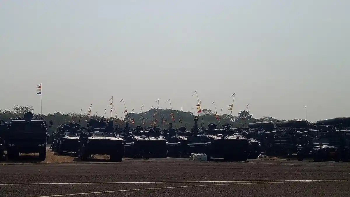Jokowi Bangga Keberhasilan Lomba Menembak Anggota TNI