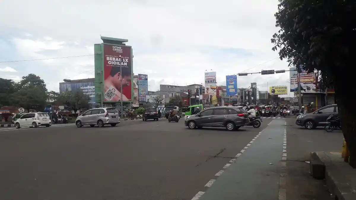 Detik-detik Truk Tangki Lindas Pemotor di Simpang Warung Jambu Bogor hingga Tewas, Penyebab Terkuak