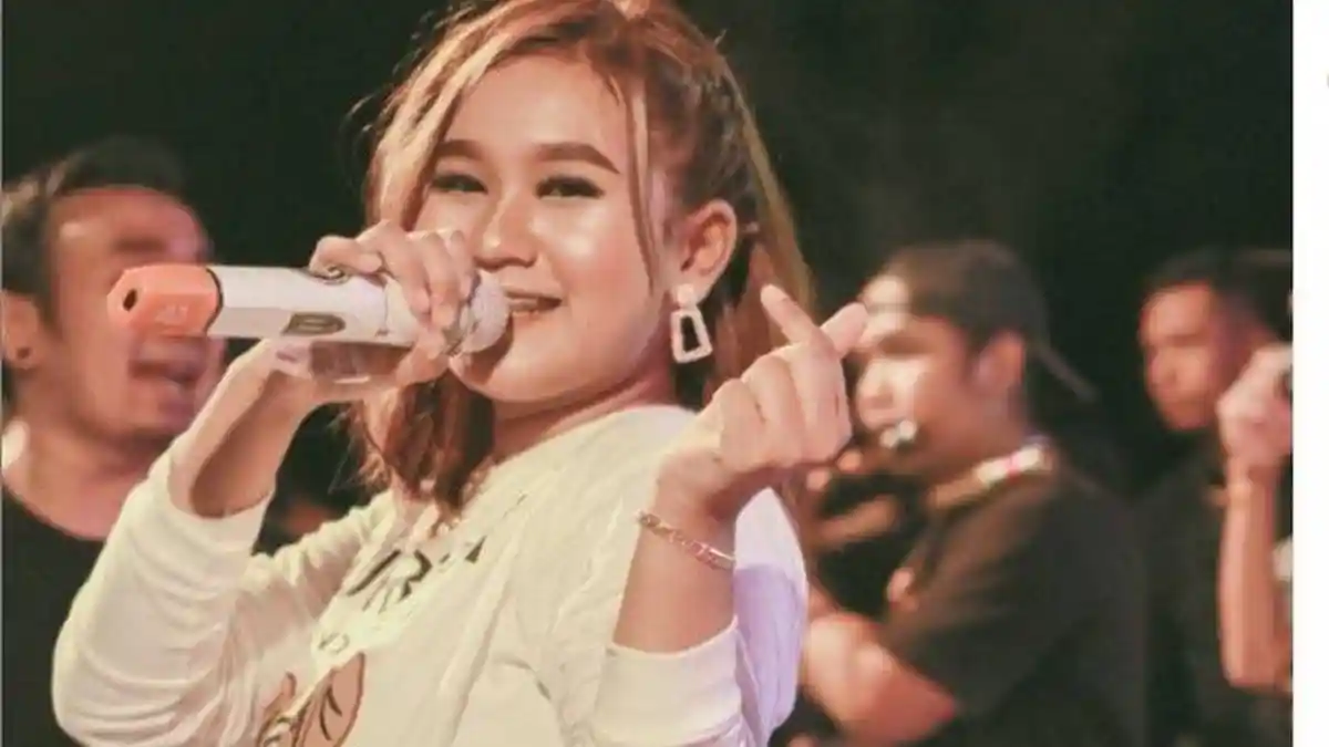 Biodata Pedangdut Muda Anggun Pramudita, Viral karena Jargon 'Tarik Sis Semongko', Ini Artinya