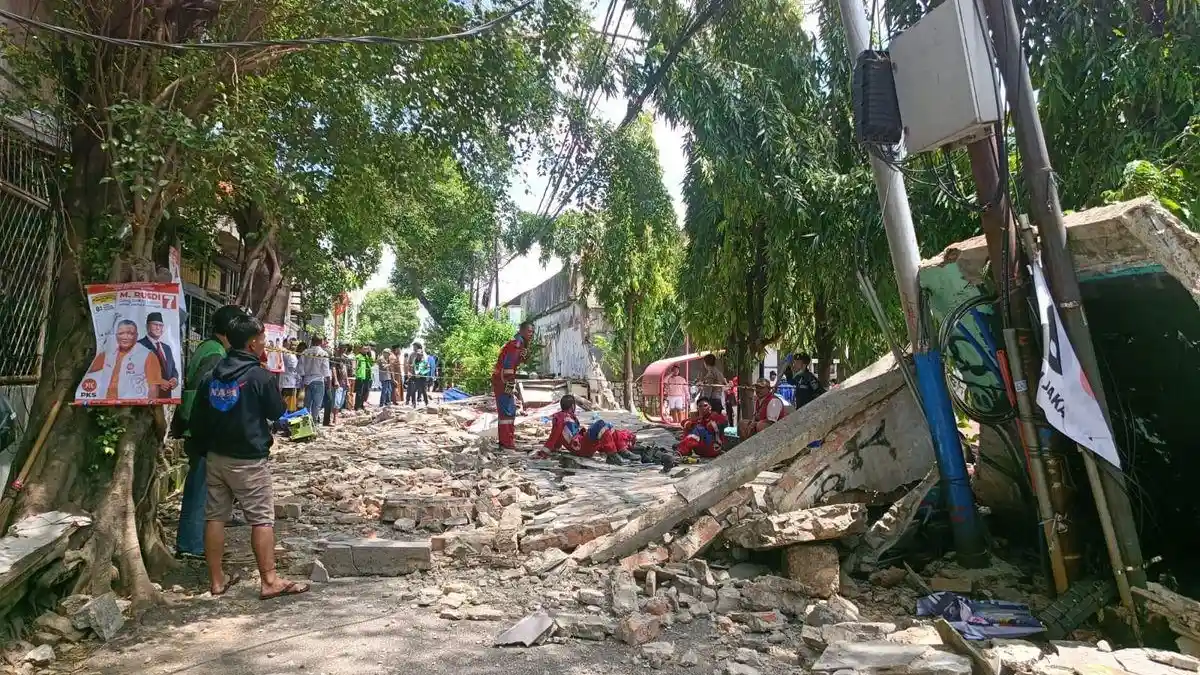Kisah Bocah Fabian Selamat dari Reruntuhan Tembok SPBU karena Dilindungi Ibunya