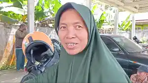 Pedagang-di-Terminal-Kepahiang-Bengkulu-Selasa-1542025.jpg