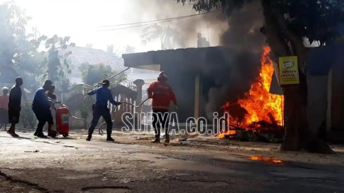 Pom Mini Meledak dan Terbakar di Sumenep