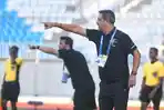 SINGO-EDAN-Pelatih-tim-Arema-FC-Marcos-Santos-melawan-Persis-Solo-Kanjuruhan.jpg