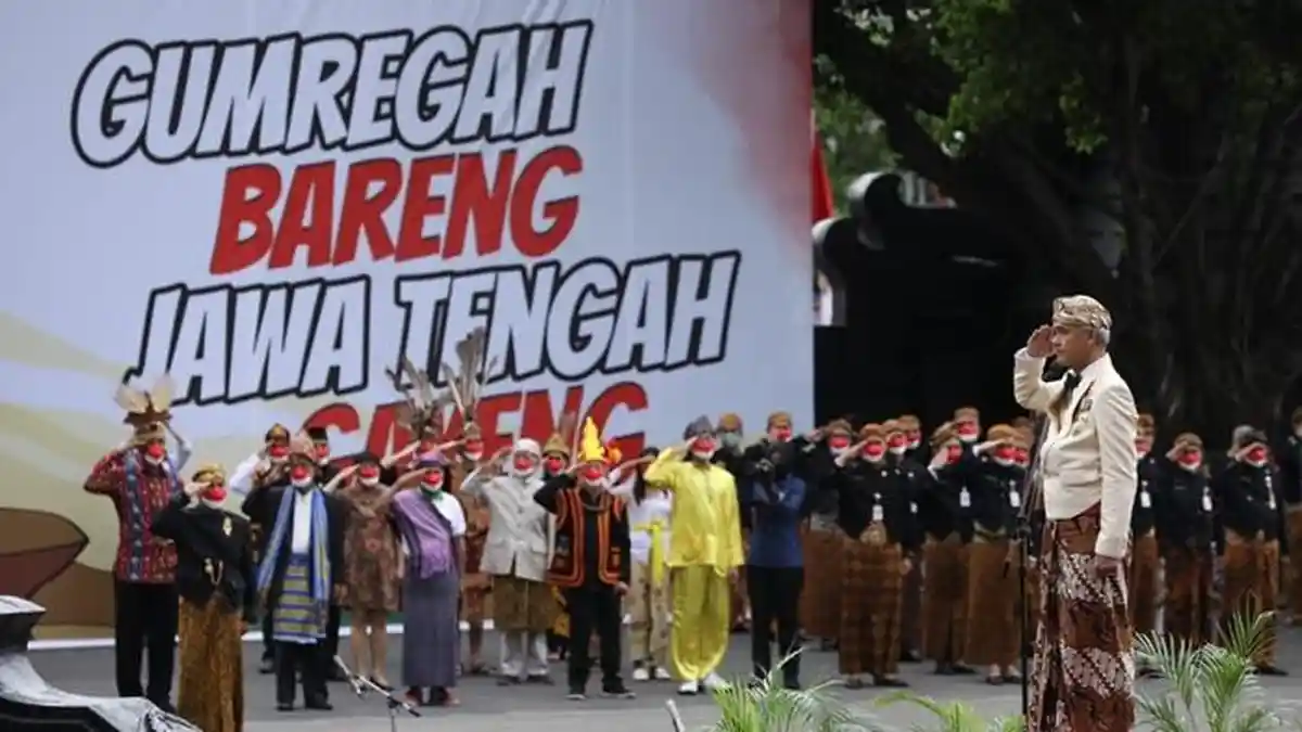 Pimpin Upacara HUT Ke-72 Jawa Tengah, Ganjar Beberkan Capaian Pasca Pandemi Covid-19