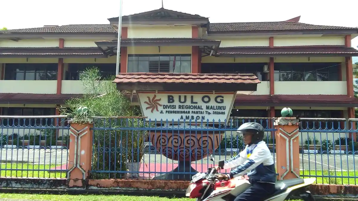 Bulog Pastikan Stok Beras Maluku Aman untuk Natal dan Tahun Baru