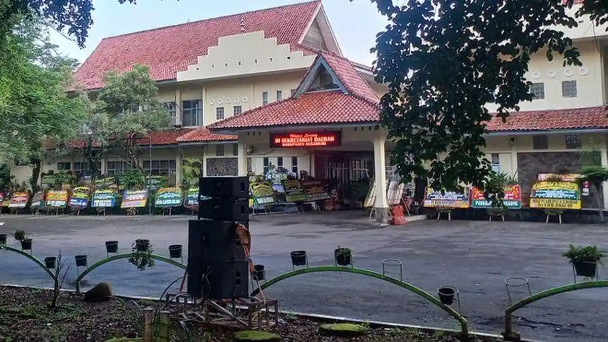 Setda Kabupaten Sukabumi Sepi hingga Pukul 07.00, Sebelumnya Gubernur ...