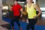 Gerakan Senam Ringan di Atlas Sport Centre