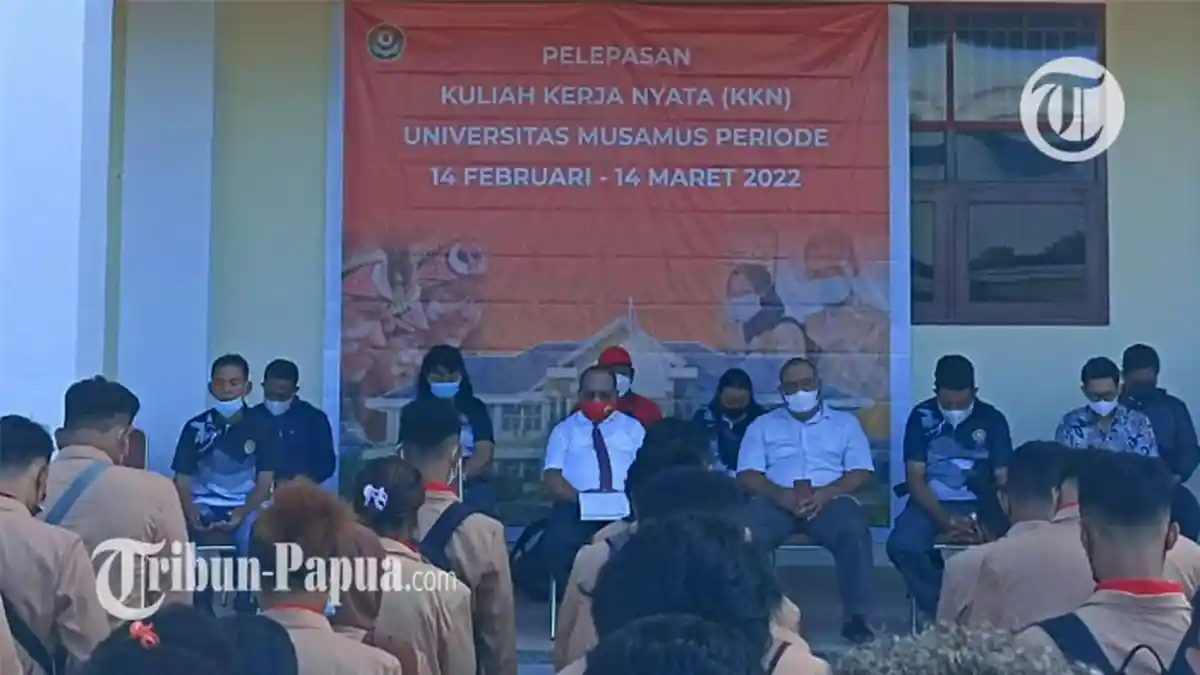 Rektor Unmus Beatus Tambaip Lepas 450 Mahasiswa KKN ke 23 Kampung