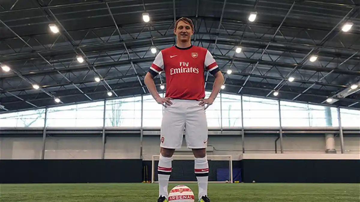 Wenger Takkan Pulangkan Kallstrom ke Spartak Moscow