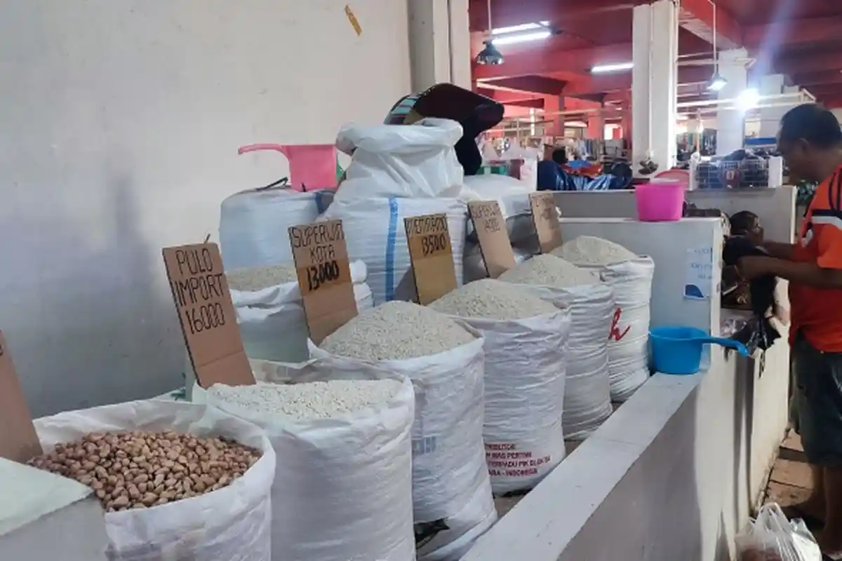 Harga Beras Naik di Manado Sulawesi Utara, Pedagang Mengeluh Sepi Pengunjung