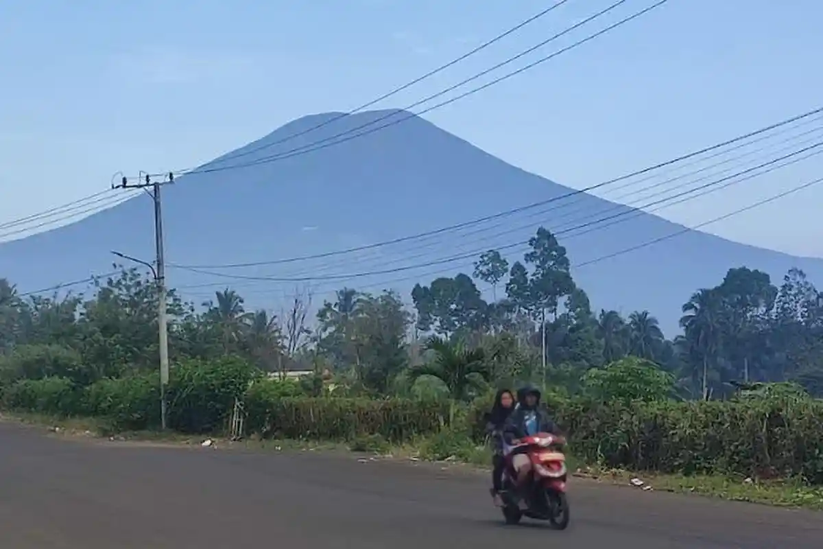 Warga di Kampung IV Ngeluh, Pendakian Gunung Dempo di Pagar Alam Tutup, Minta KPH Dempo Bertindak
