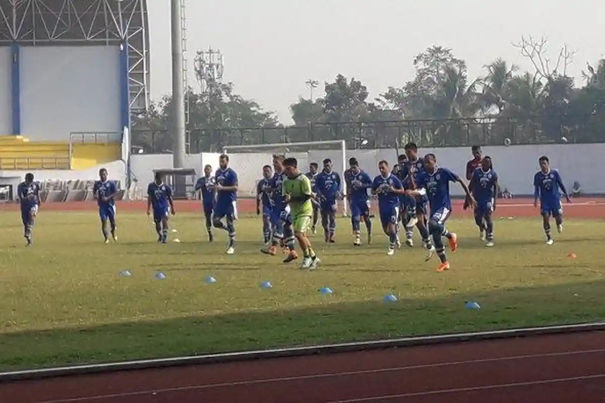 Persebaya Vs Persib Bandung: Tekanan Maung Bandung, Bajul Ijo Ditinggal Gelandang Asing