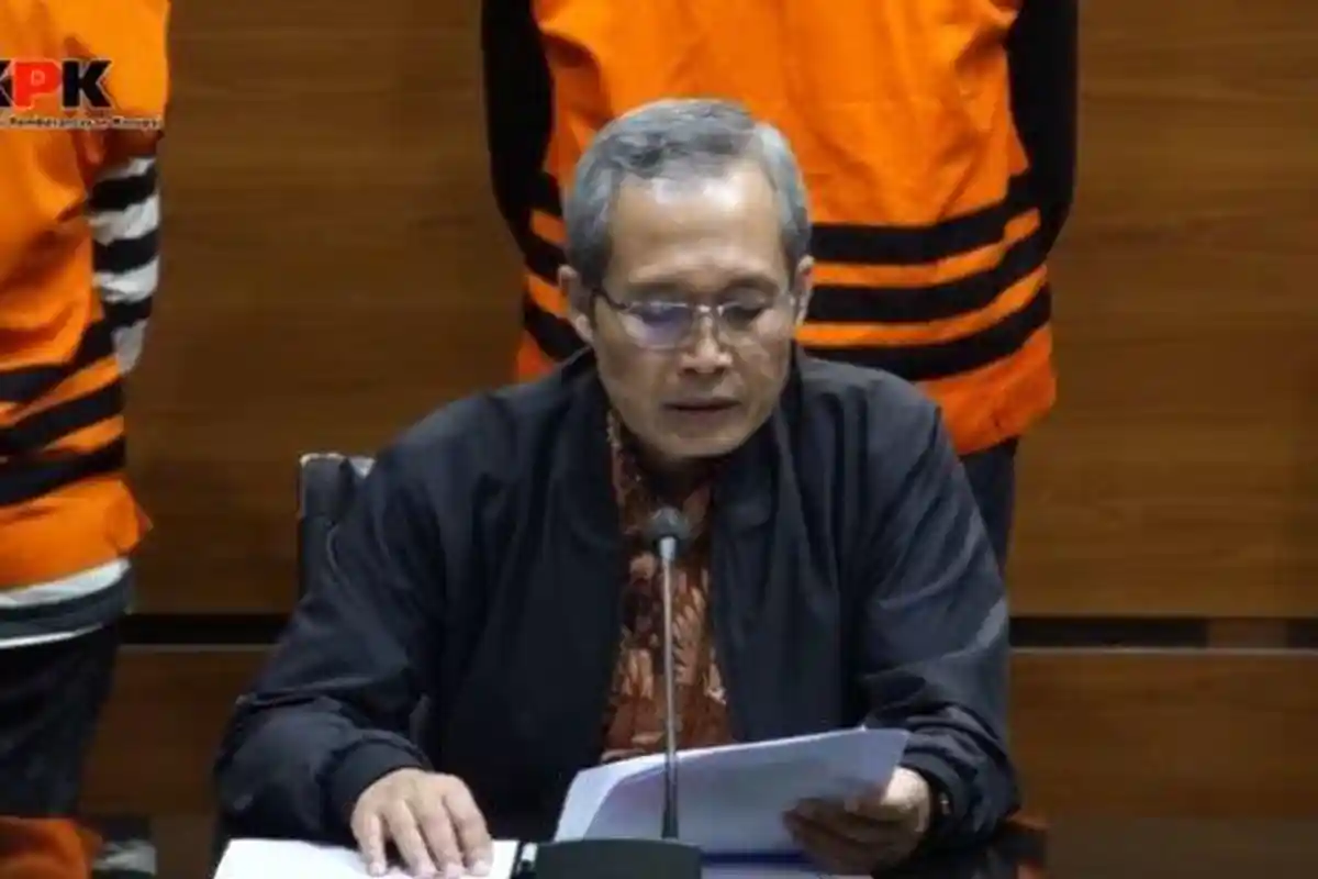 Bupati Meranti Jadi Tersangka Korupsi, KPK Ungkap Muhammad Adil Terima Fee Jasa Travel Umrah Rp1,4 M