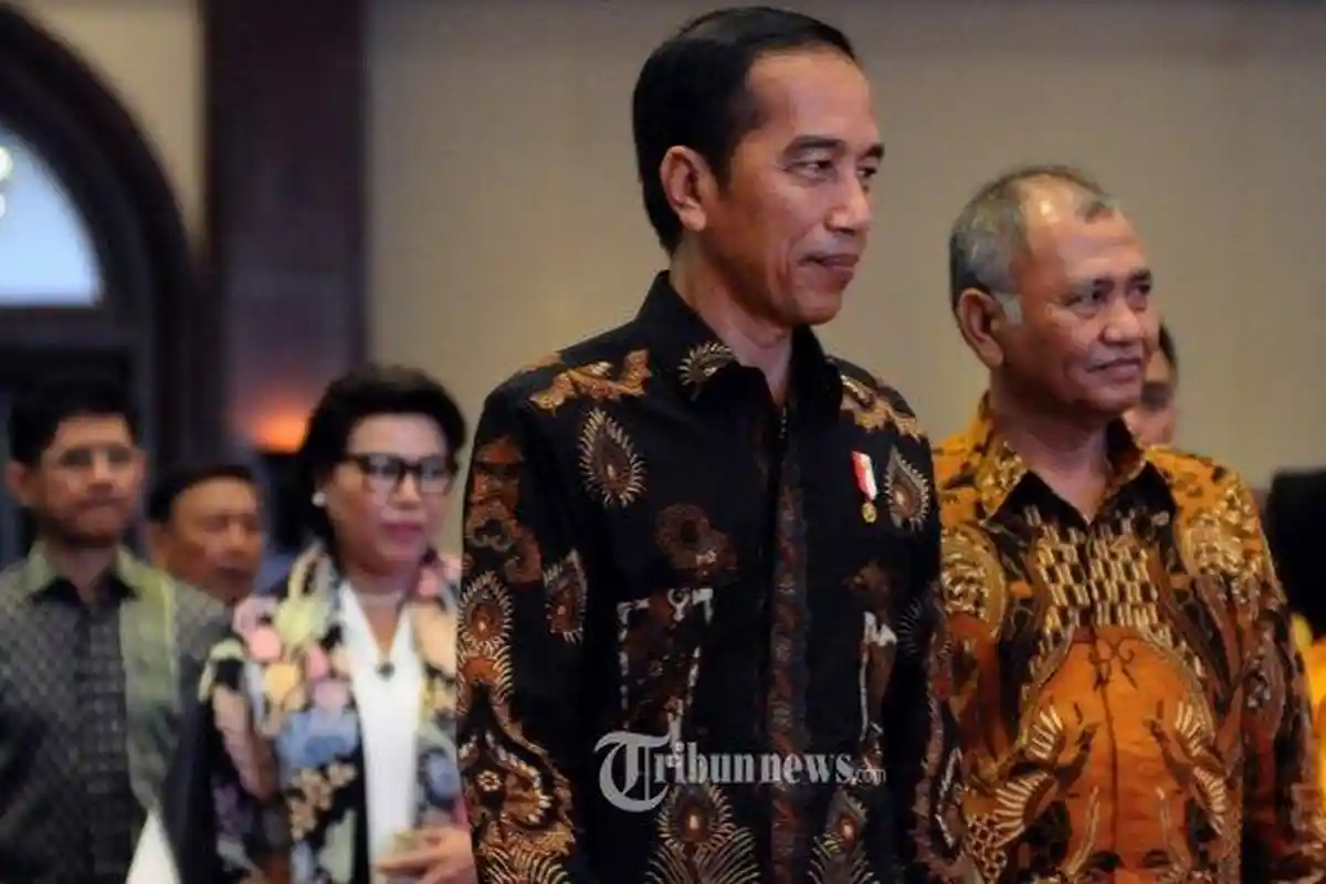 Makan Bareng Jokowi dengan Prabowo, Airlangga & Zulhas, Puan : Saya Tunggu Diajak Presiden