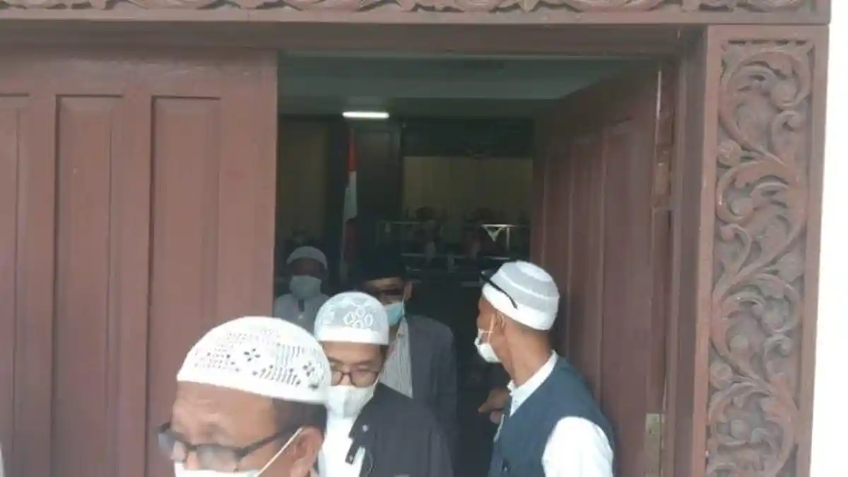 Gegara Unggah Ciuman dengan Istri, Hasan Divonis 9 Bulan Bui