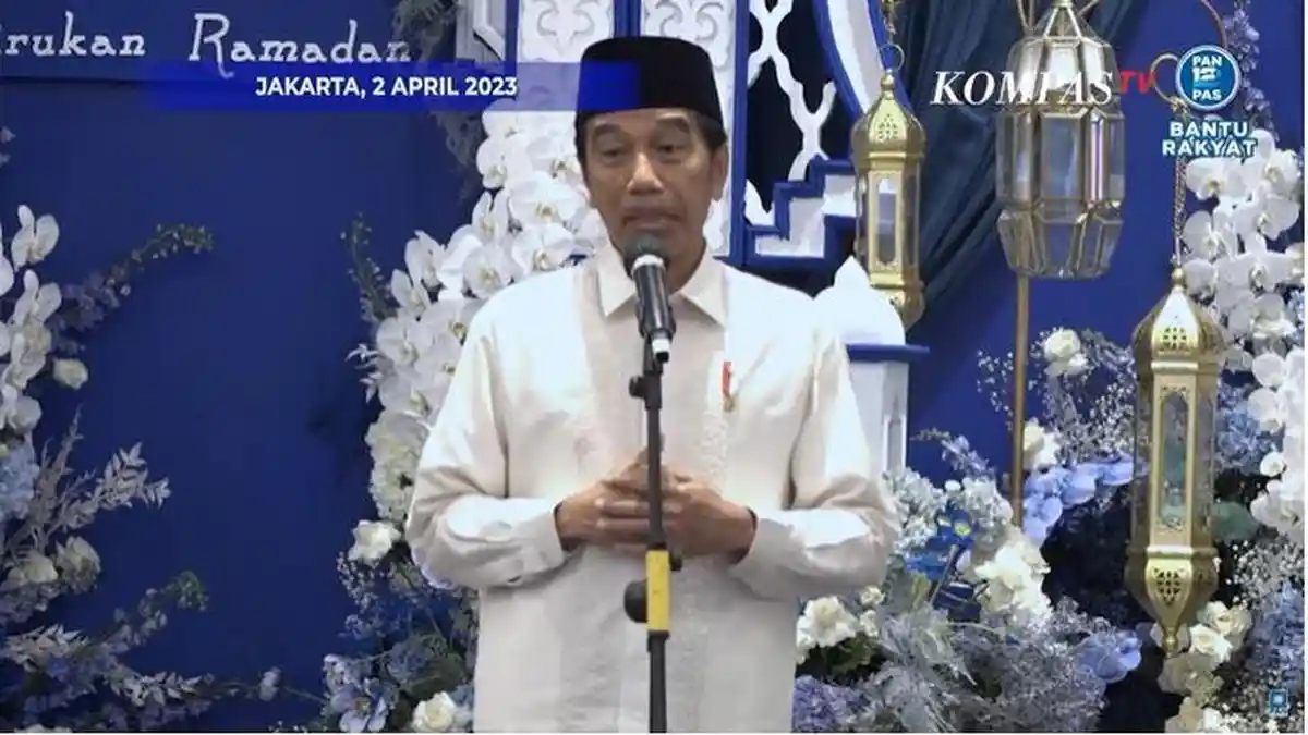 Jokowi Berseloroh Zulkifli Hasan Ingin Diajak Kunjungan Kerja Seperti Prabowo