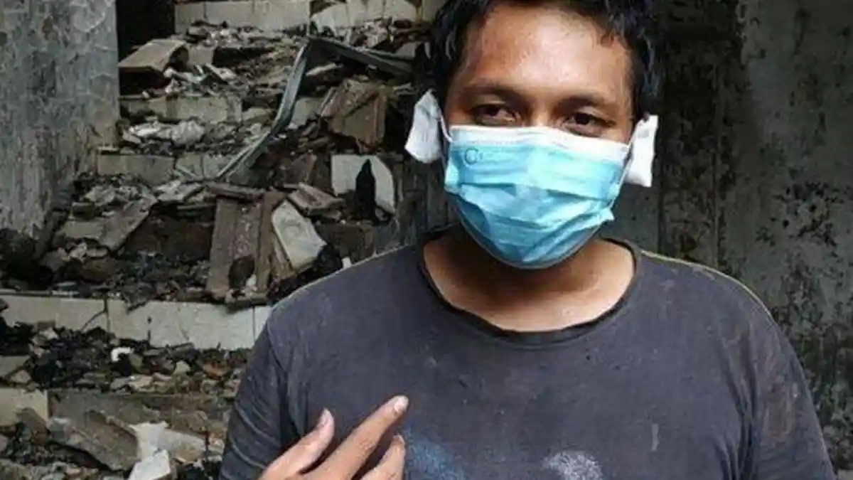 Satria Rugi Rp 1 Miliar Seusai 80 Ular Koleksinya Terpanggang Saat Rumahnya Ludes Terbakar