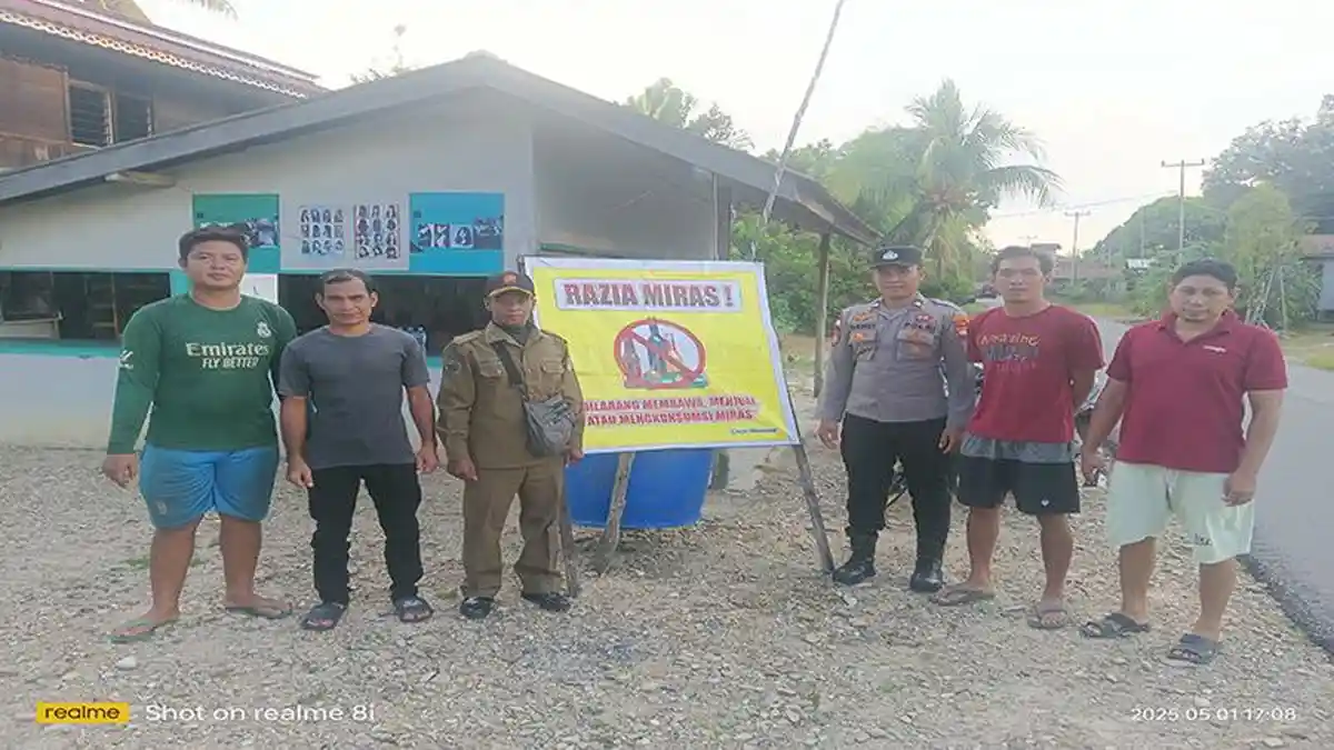 Polsek dan Forkompincam Jongkong Larang Peredaran Minuman Beralkohol 