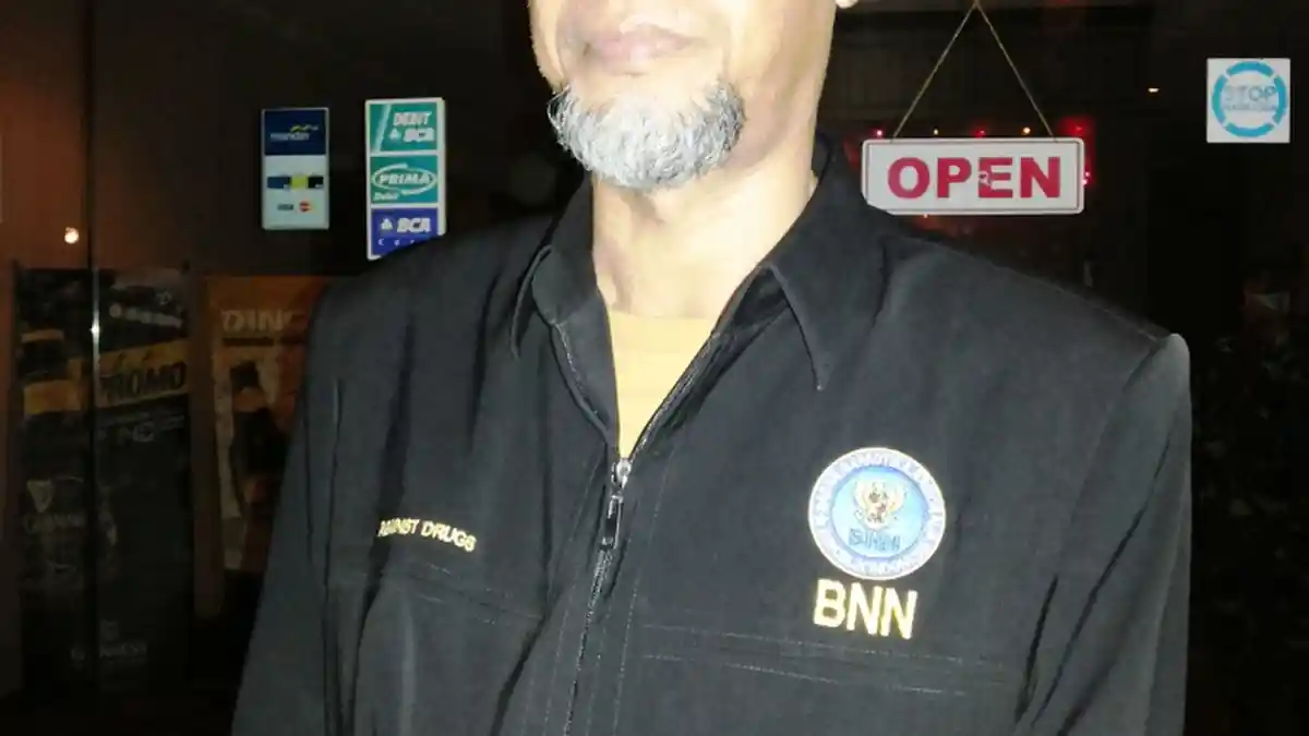 Kepala BNN Bangka Serahkan 7 Pengunjung Karaoke Terjaring Razia ke Polisi
