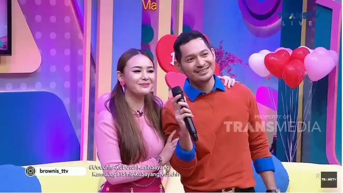 Amanda Manopo Panggil Evan Sanders dengan Sebutan Sayang di Hari Valentine