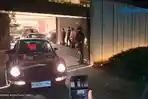 menggeledah-rumah-mantan-Wamen-Imigrasi-dan-Pemasyarakatan-Imipas-Silmy-Karim.jpg