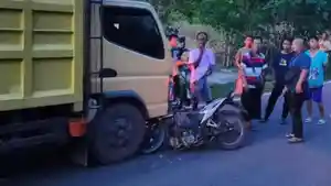 20260608_Kecelakaan-truk-dan-sepeda-motor.jpg