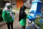 Warga Rusunawa Rawa Buaya Cuci Tangan Cegah Covid-19