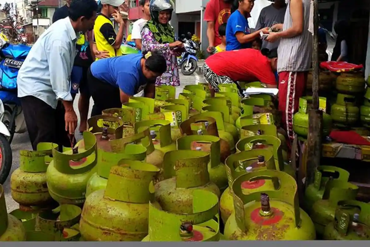 Diusir Istri karena PHK, Pria Ini Babak Belur Ketahuan Curi Tabung Gas, Ngaku Terpaksa karena Lapar