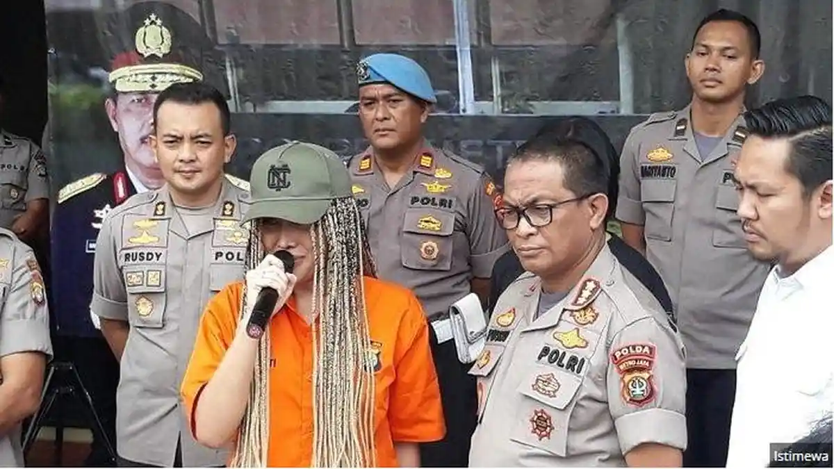 Tiga Hari di Sel, Lucinta Luna Ganti Gaya Rambut, Pirang dan Cornrow