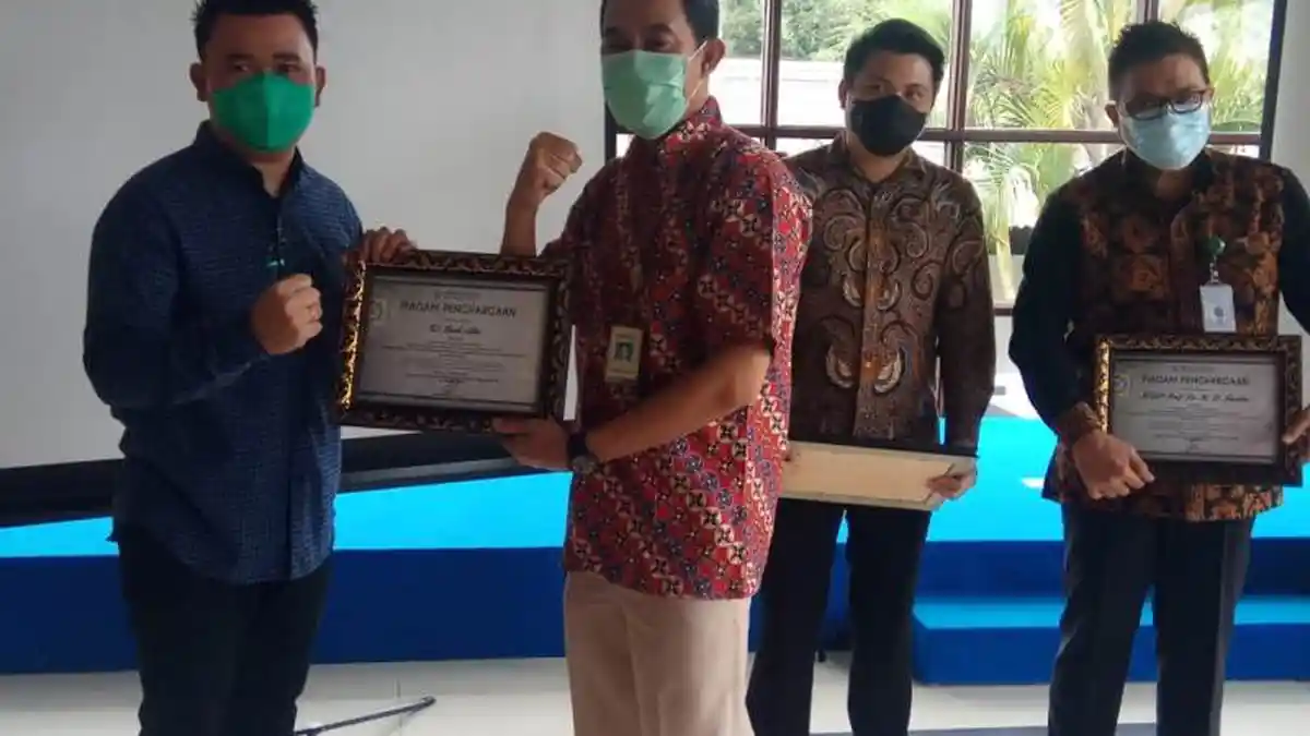 Berikan Pelayanan Terbaik JKN-KIS, 2 Rumah Sakit BPJS Kesehatan Tondano Terima Penghargaan