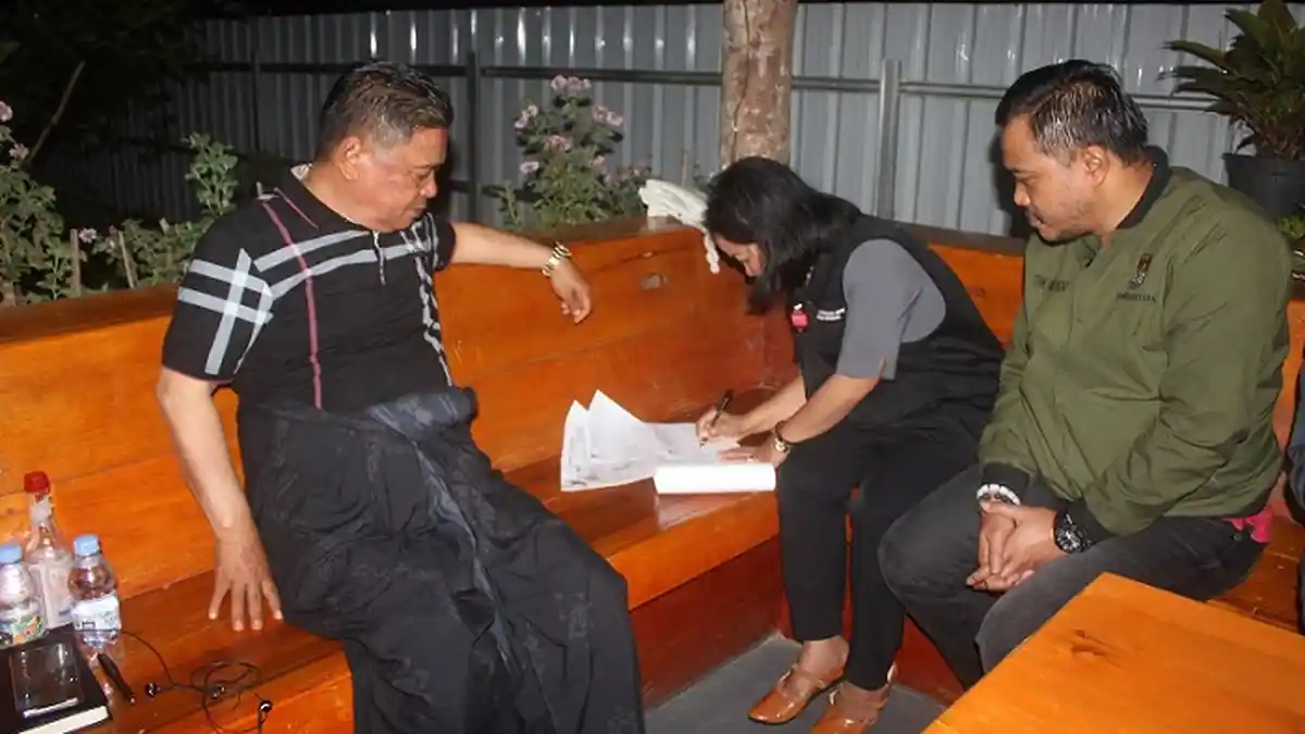 Bupati Toraja Utara Sudah Dicoklit, Ada 6 Wajib Pilih di Rumahnya