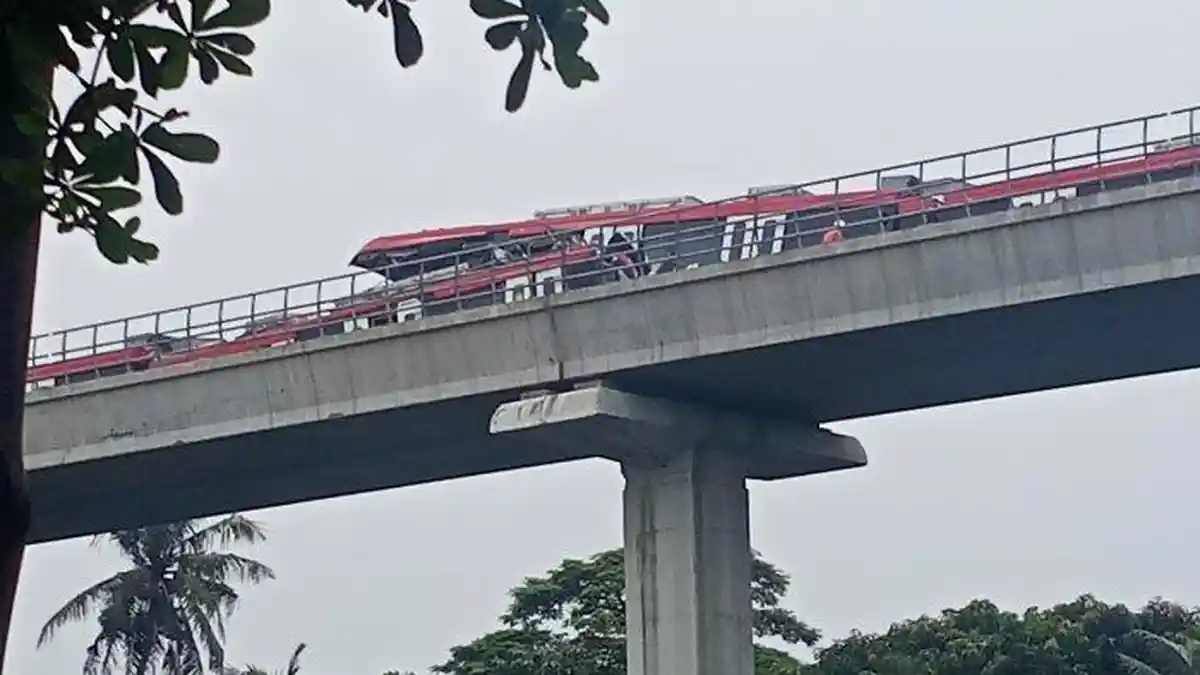 Terdengar Suara Seperti Ledakan saat Kecelakaan LRT di Cibubur, Ini Dugaan Penyebabnya