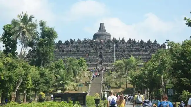 Penataan Ulang Kawasan Borobudur Jadikan Destinasi Pariwisata Kelas Dunia