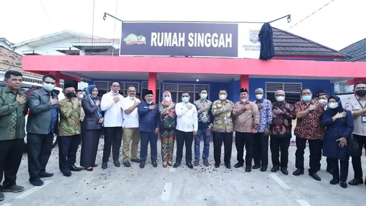 Devi-Inayatullah Penuhi Janji Siapkan Rumah Singgah Muratara di Palembang