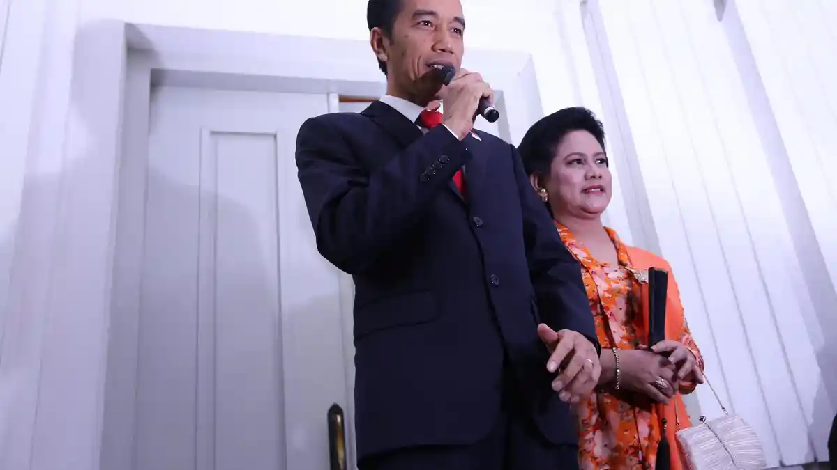 Blusukan Pertama Presiden ke Pengungsi Sinabung