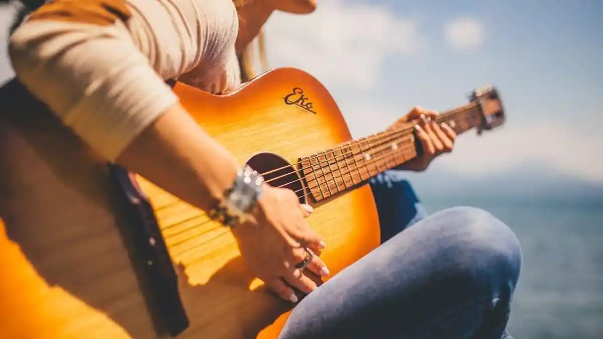 Lirik dan Chord Gitar Aso Sombu Roham By Nabasa Trio