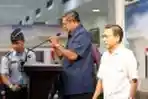Presiden SBY Konpers Kemunduran Gita Wirjawan