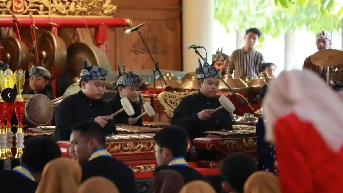 Festival Gamelan Kahuripan Ke-4 Sidoarjo: Peserta Melonjak, Seni Karawitan Makin Memikat