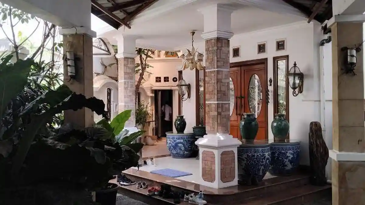 Rumah Eks Gubernur Sumsel Alex Noerdin Digeledah Kejati Sumsel Terkait Korupsi Pasar Cinde Palembang