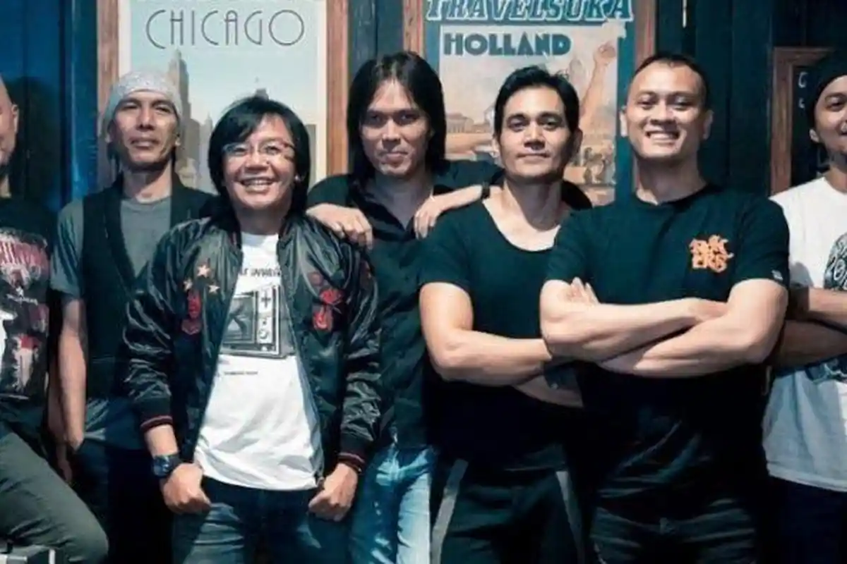 Chord Gitar ''Cinta Kan Membawamu Kembali'' - Dewa 19: Tiba Saat Mengerti Jerit Suara Hati