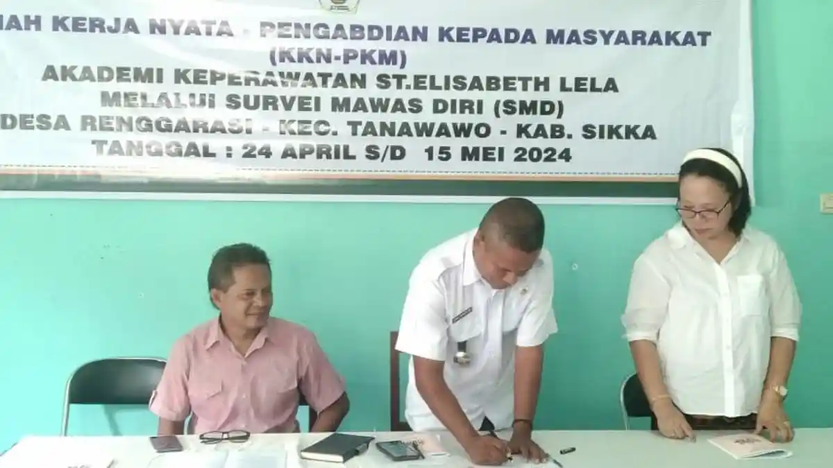 Tiga Minggu Mahasiswa Akper Santa Elisabeth Lela KKN di Tanawawo