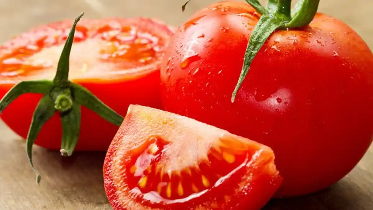 6 Manfaat Tomat Bagi Kesehatan Tubuh, Cegah Sembelit hingga Bantu Kurangi Kadar Gula Darah